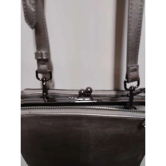 Crossbody purse compact travel friendly Boho style hands-free minimalist - Picture 6 of 9